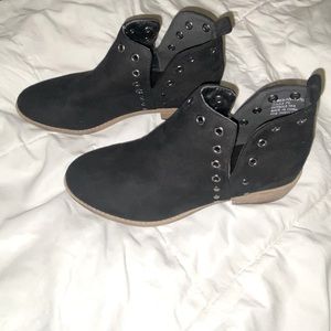 Journee Collection Black Ankle Boots